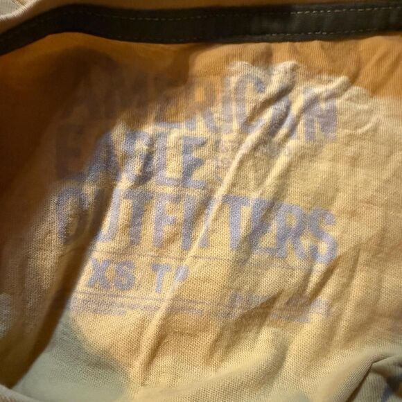 American-eagle-outfitters Women's Yellow T-shirt - Picture 5 of 5